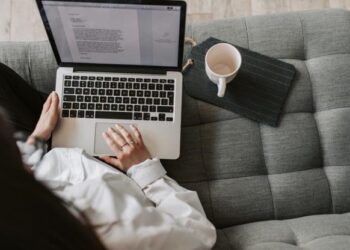 5 Ways to Make Money in Your Spare Time Online